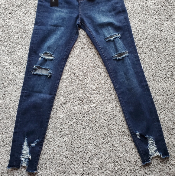 Jeans - Picture 5 of 5